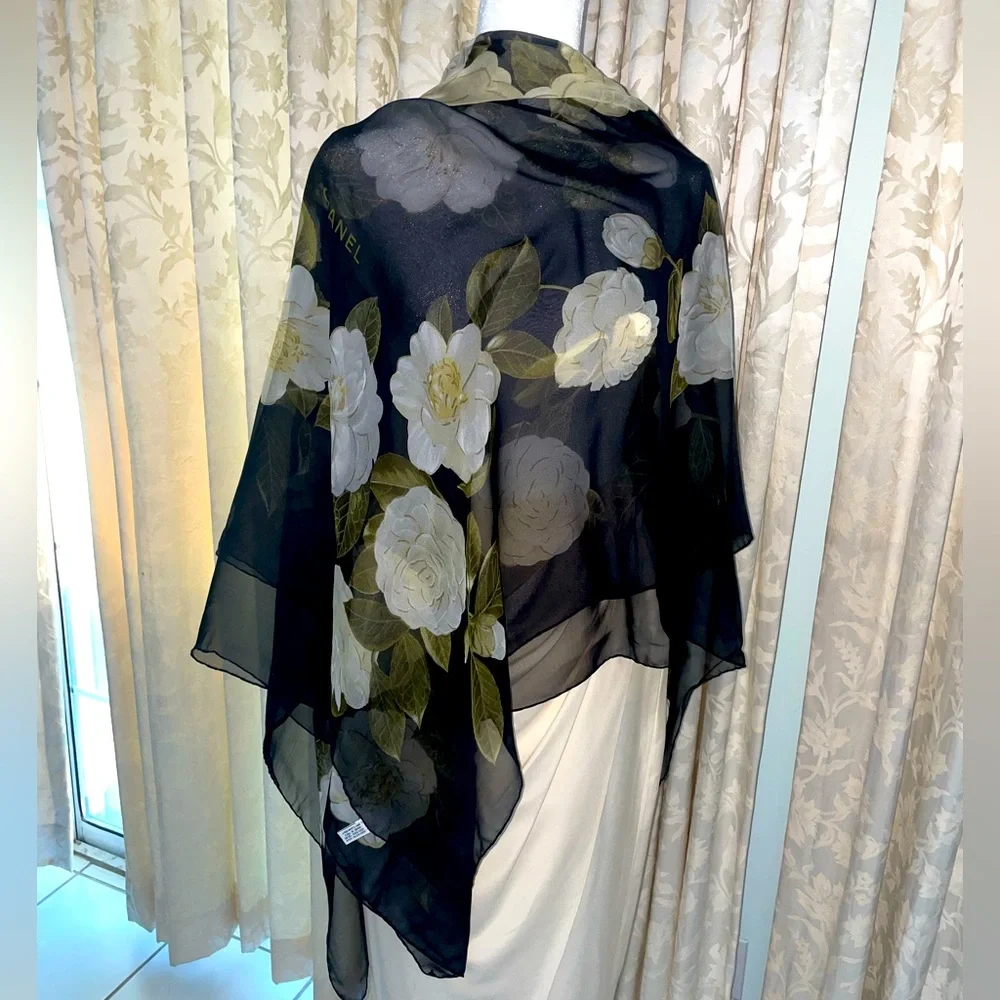 WINTER SALE ‼️ Authentic Chanel black silk chiffon scarf with white camellias - Picture 1 of 9